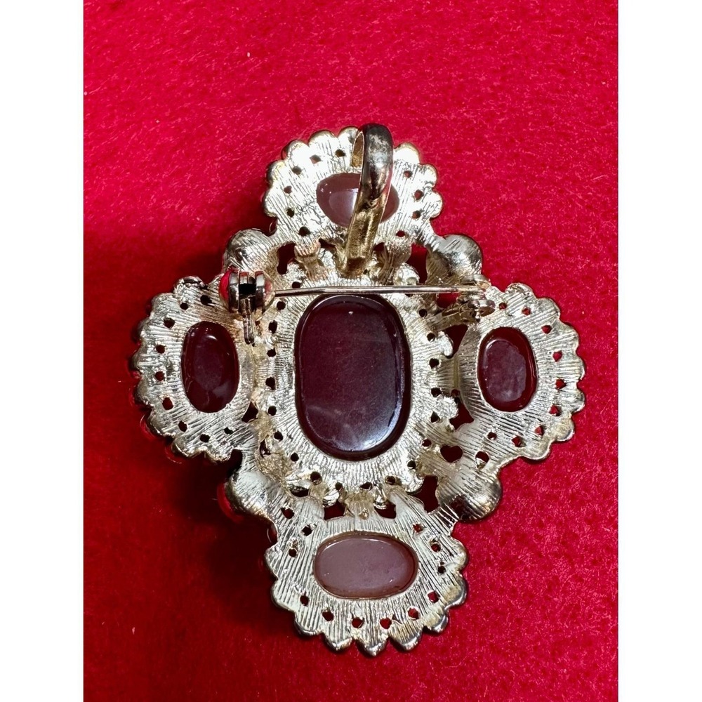 Vintage Brooch Lot 3 Pc Faux Pearl Red Cabochon Crown Pin Jewelry - Picture 10 of 14